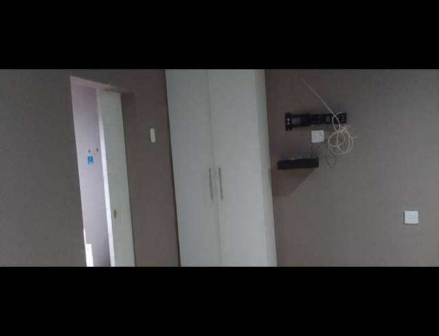 1 BEDROOM PROPERTY TO RENT IN PAYNEVILLE